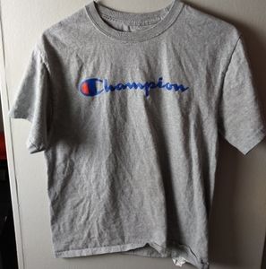 Champion T-shirt. Mens. Size M.